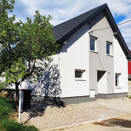 Vila Pod Majakem Přítluky エクステリア 写真